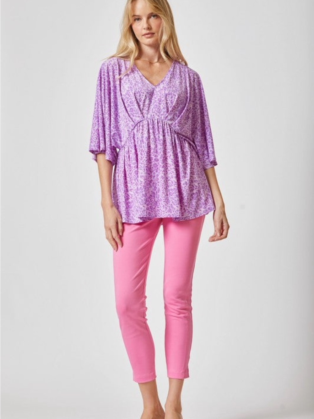 Lavender Leopard Print V-Neck Tunic Top - Women's - Picture 4 of 8